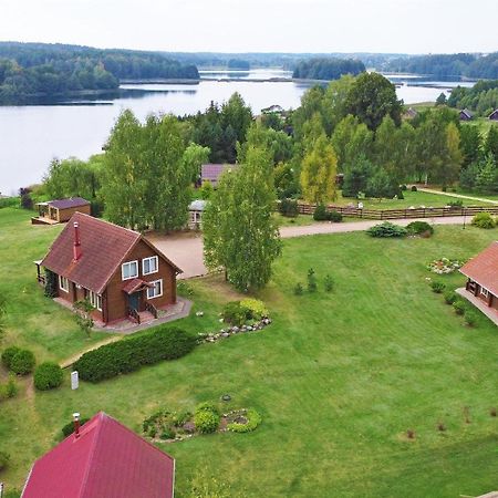 Resort By Nava Lake Aukštadvaris 外观 照片