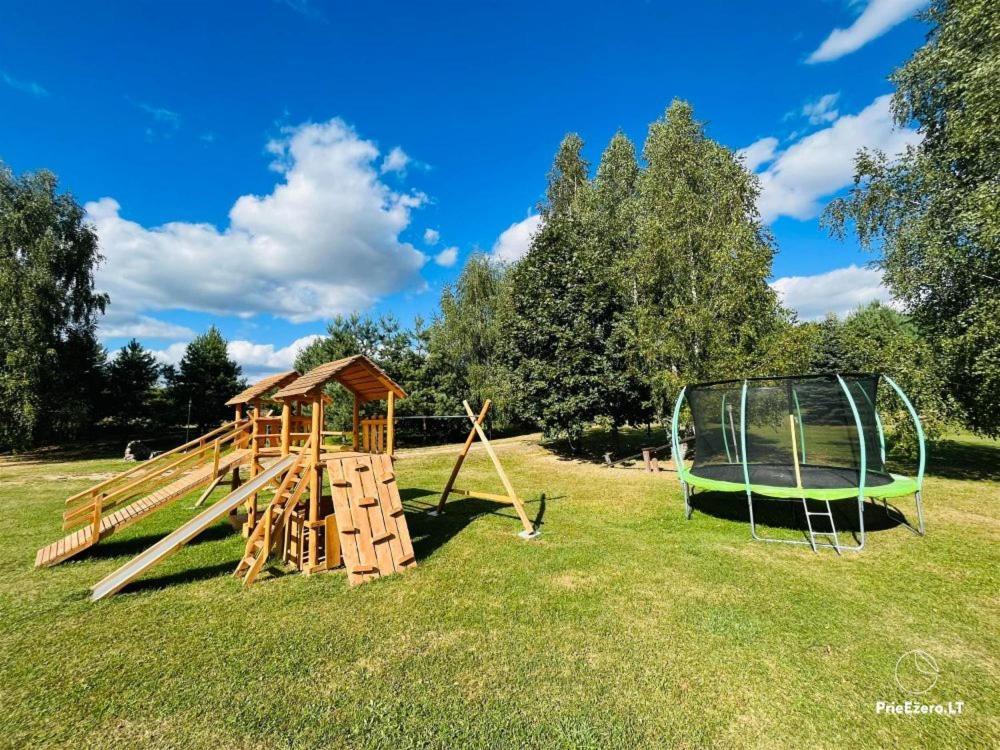 Resort By Nava Lake Aukštadvaris 外观 照片